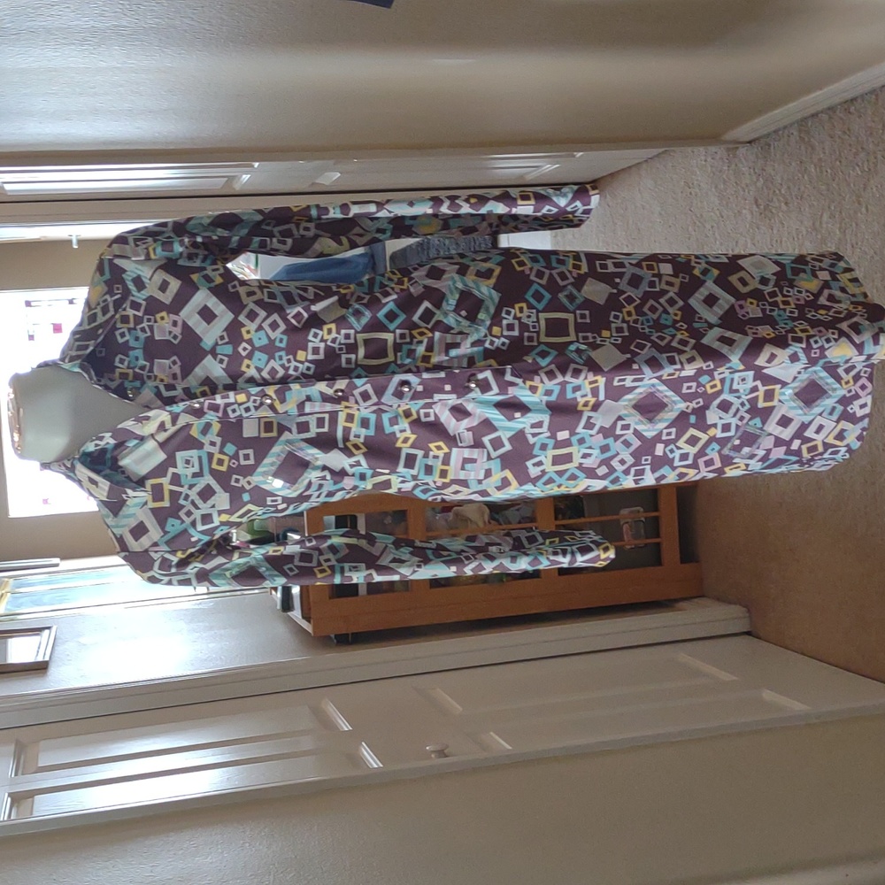 Jane Doe multicolored geometric print  shirt dress size small w/ sequins